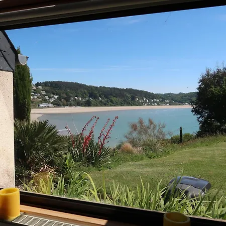 Meeresblick By Interhome Nyaraló