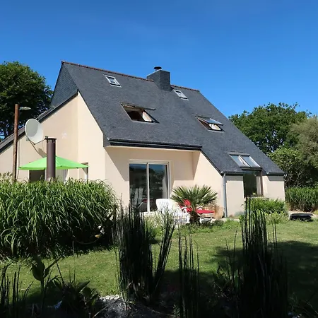 Nyaraló Meeresblick By Interhome